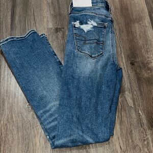 American Eagle slim straight  sz 4 long nwt